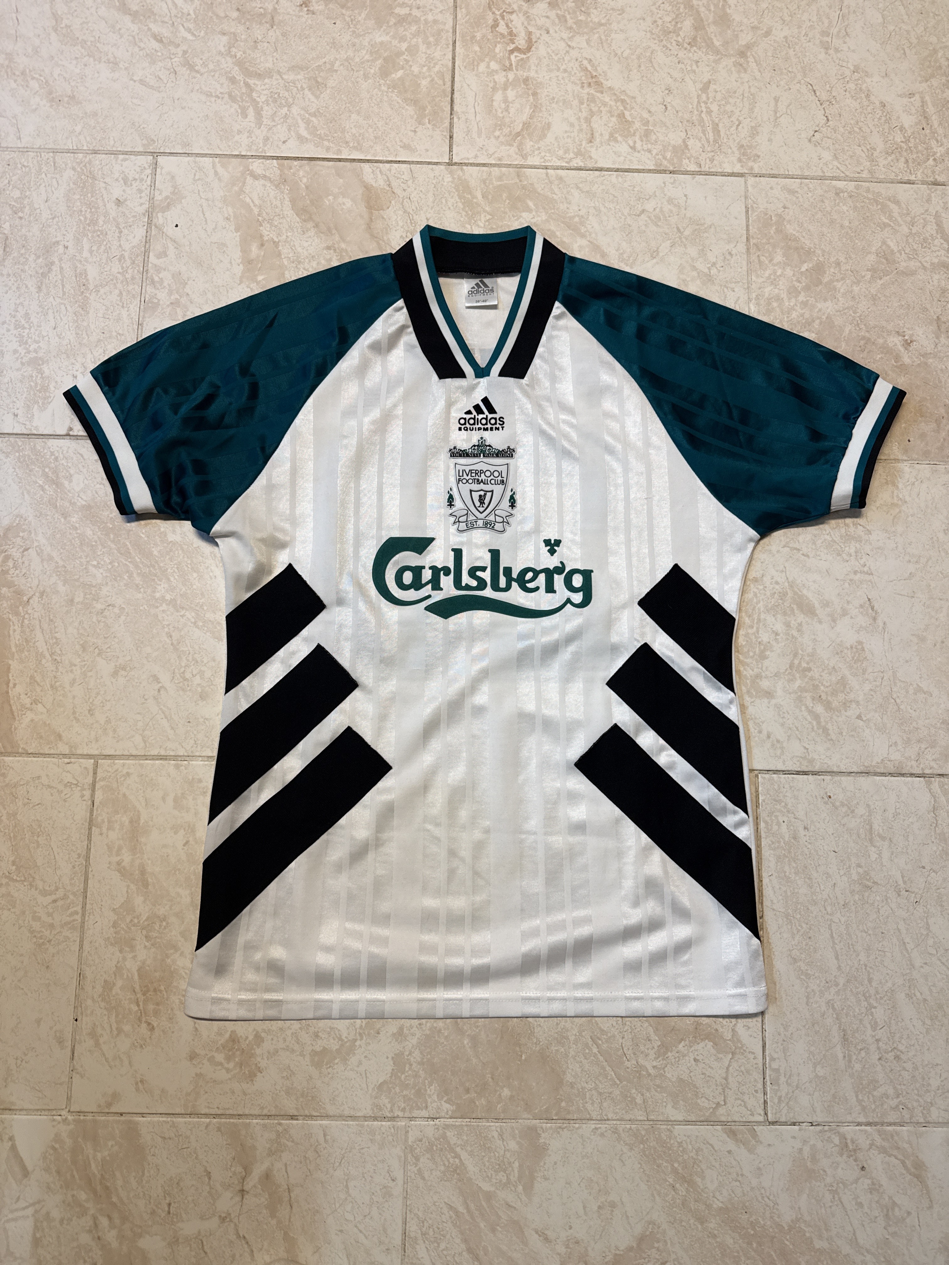 Adidas Liverpool FC, 1993 (Counterfeit)